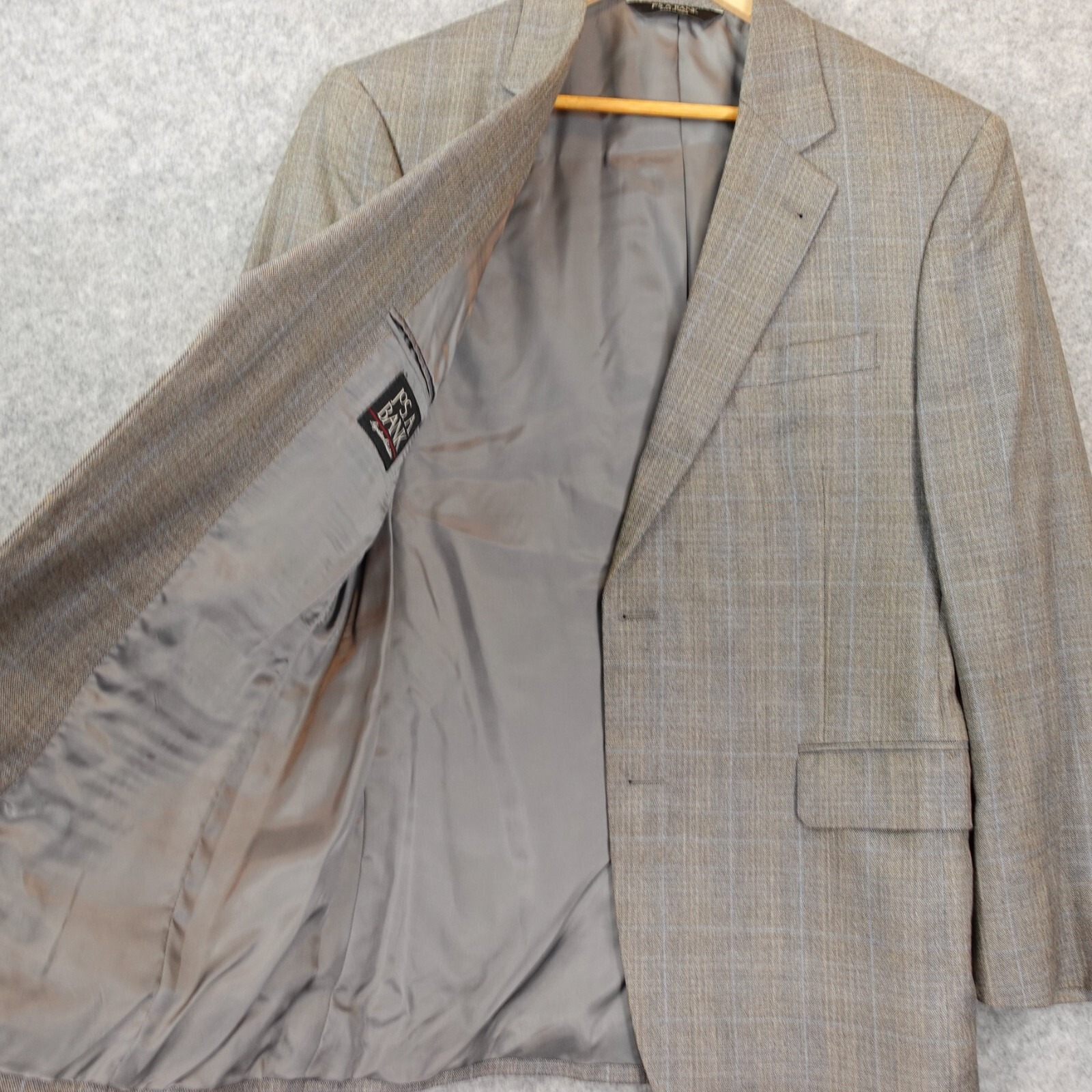 Windowpane Gray Glen Plaid Tweed Sport Coat Mens 40r Medium Jos A Bank Suit